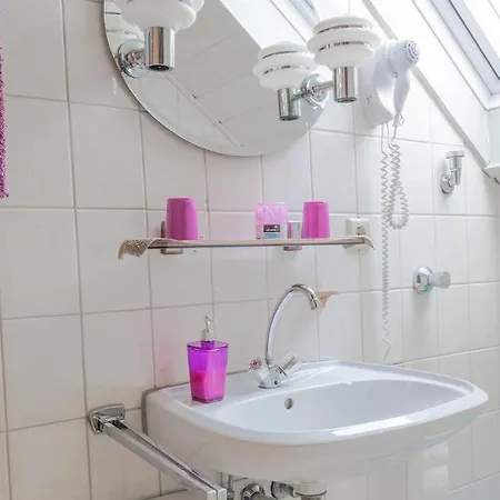 Apartamento Zur Rosi Duisburg